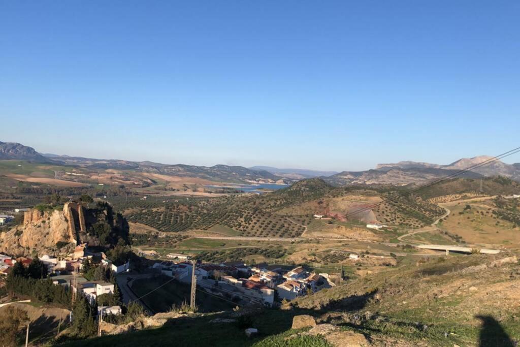 Studio Apartment In Ardales, Cerca El Caminito Del Rey Y Embalses Luaran gambar