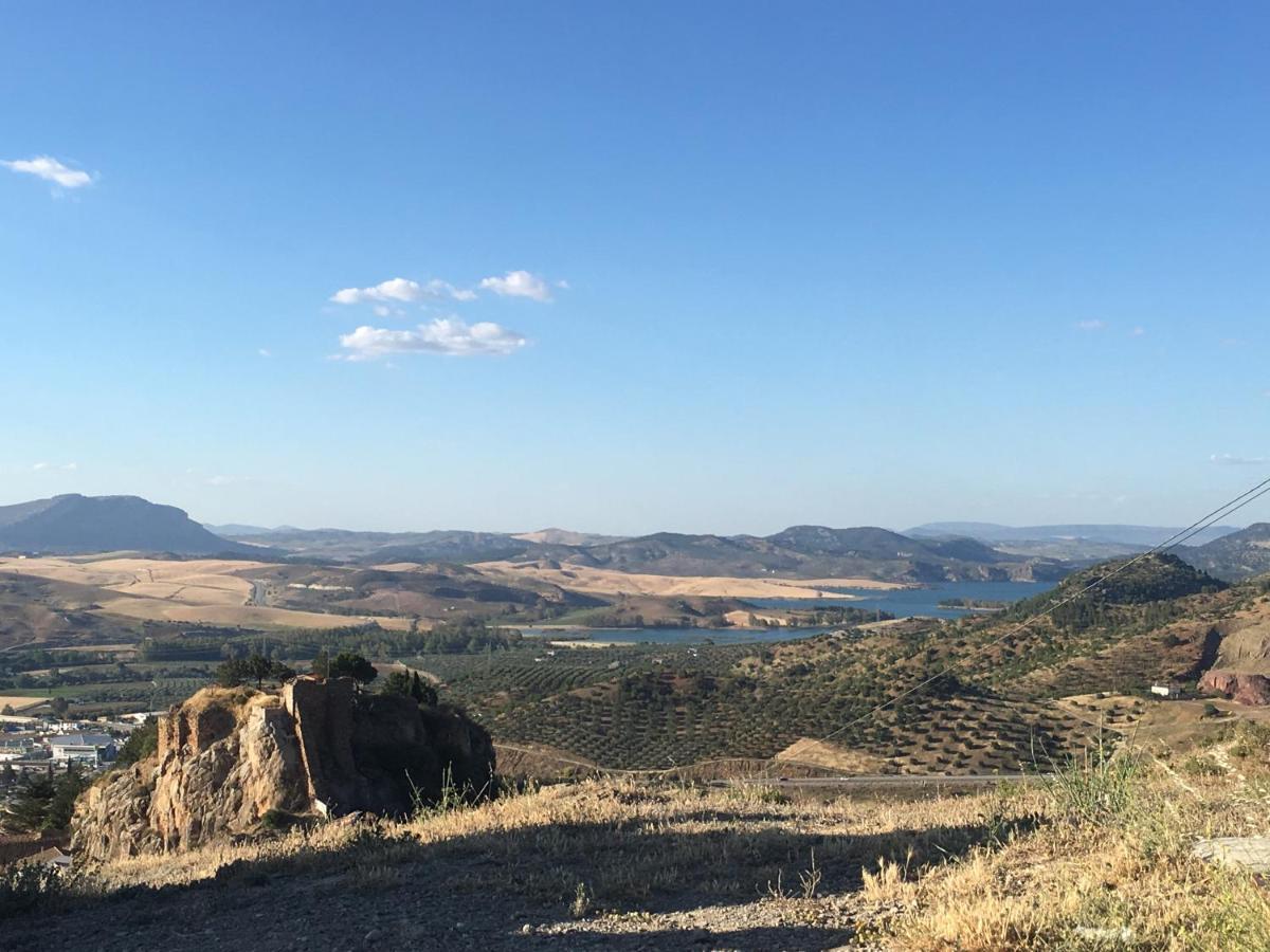 Studio Apartment In Ardales, Cerca El Caminito Del Rey Y Embalses Luaran gambar