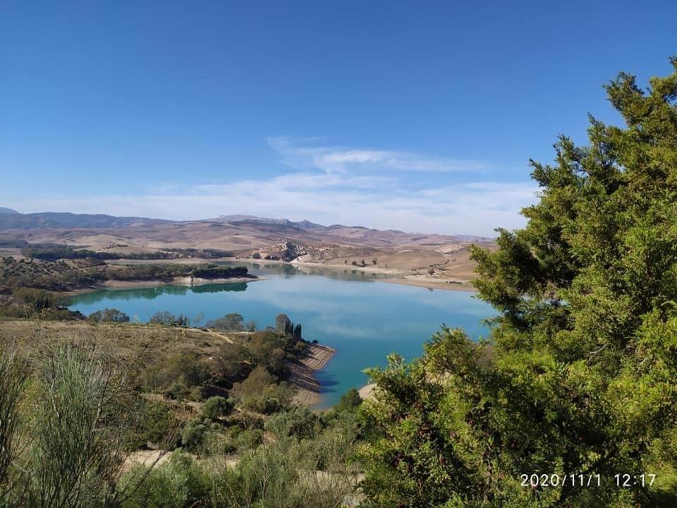 Studio Apartment In Ardales, Cerca El Caminito Del Rey Y Embalses Luaran gambar