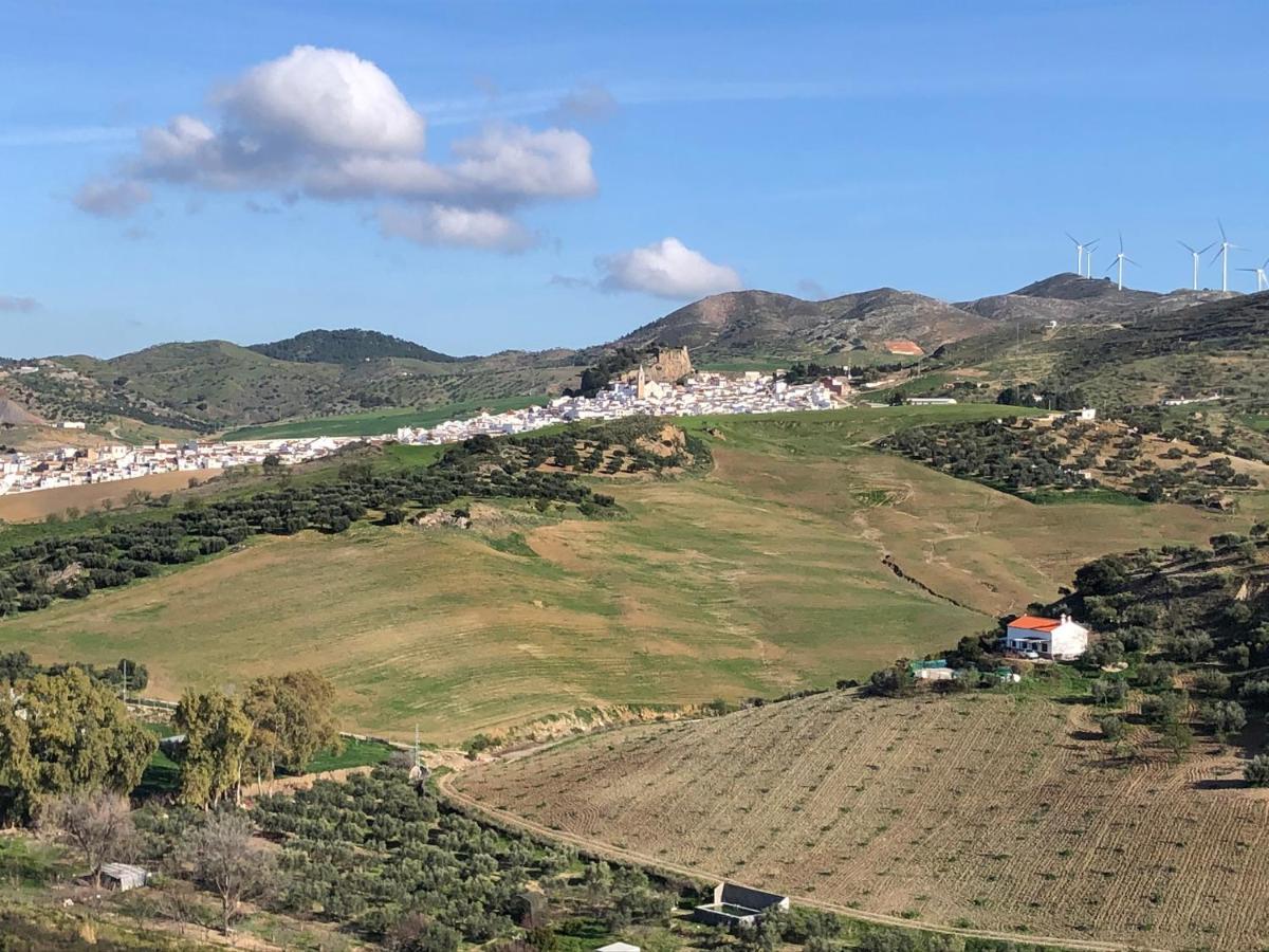 Studio Apartment In Ardales, Cerca El Caminito Del Rey Y Embalses Luaran gambar
